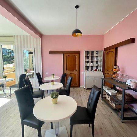 Resort La Magnolia Άντζιο Εξωτερικό φωτογραφία