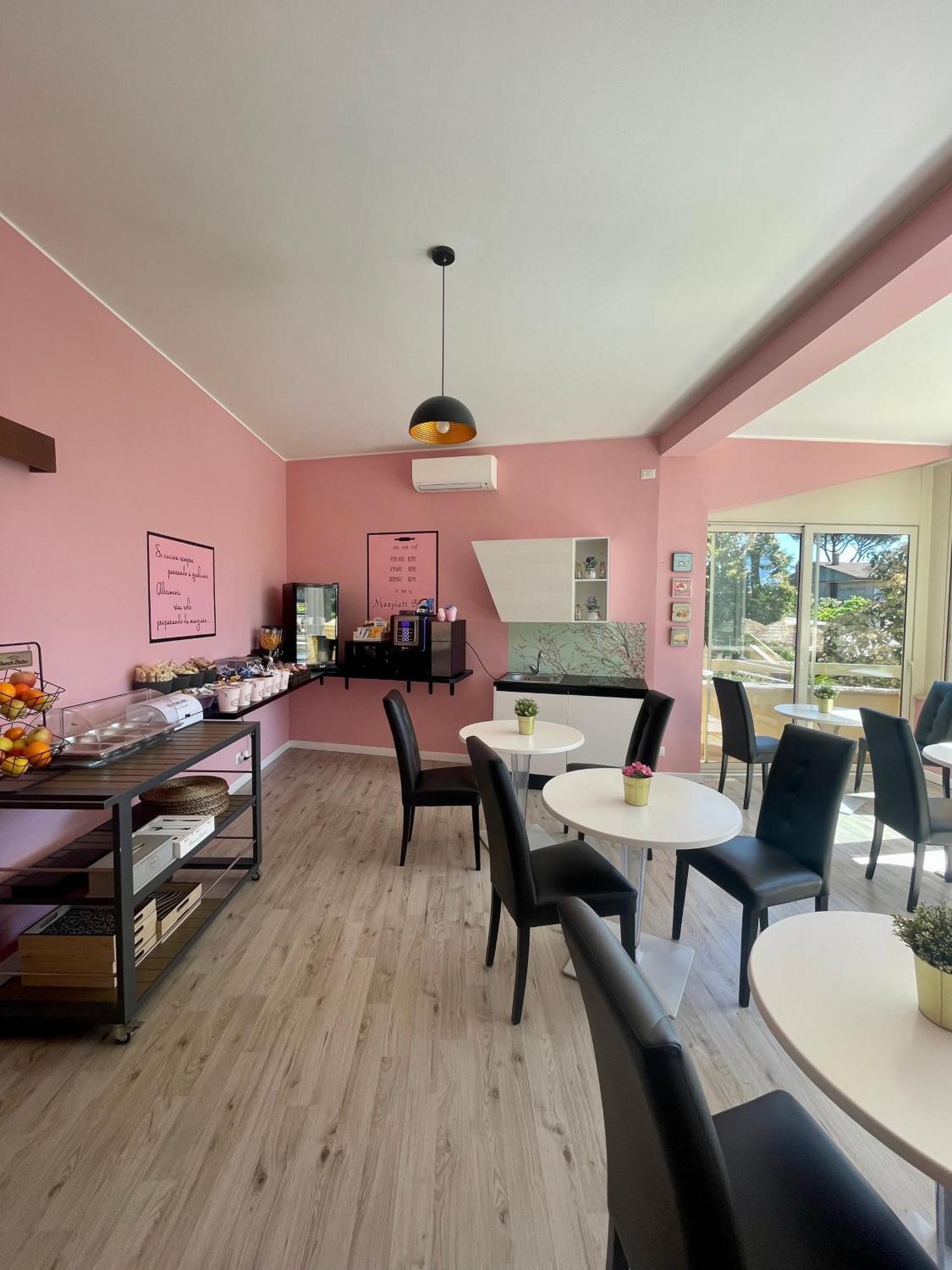 Resort La Magnolia Άντζιο Εξωτερικό φωτογραφία